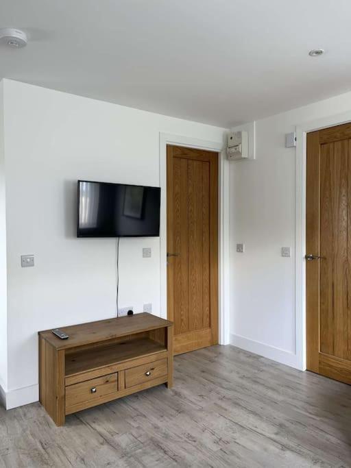 Lovely One Bed, Open Plan Studio Apartment. Culloden Dış mekan fotoğraf